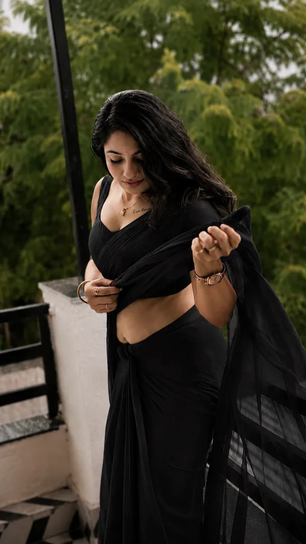 Black_Georgette_SAREE_For_WOMEN