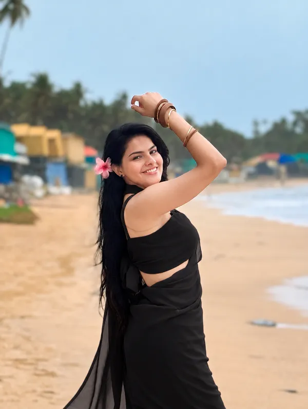Black_Georgette_SAREE_For_WOMEN