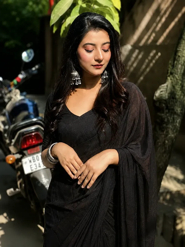 Black_Georgette_SAREE_For_WOMEN