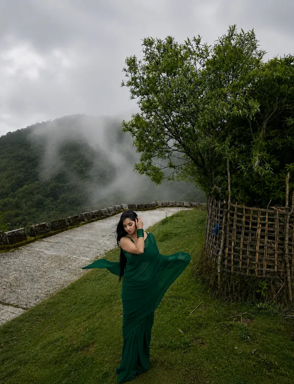 Green_Georgette_SAREE_For_WOMEN