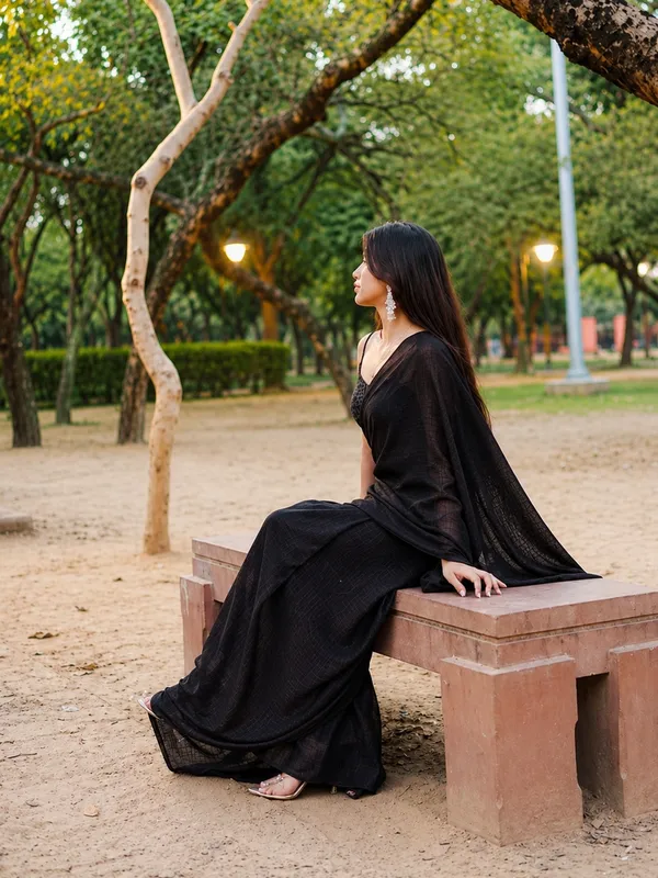 Black_Georgette_SAREE_For_WOMEN