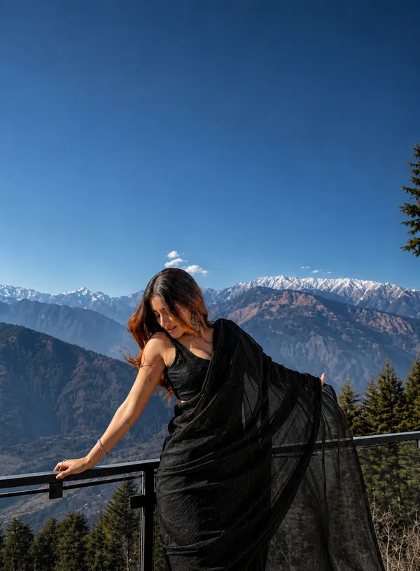 Black_Georgette_SAREE_For_WOMEN