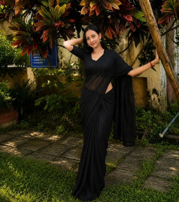Black_Georgette_SAREE_For_WOMEN