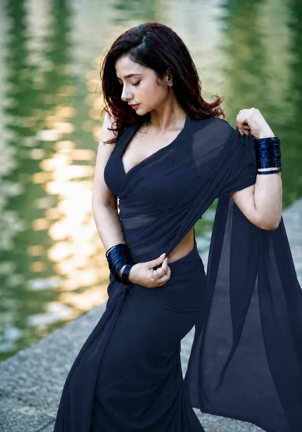 Navy_Georgette_SAREE_For_WOMEN