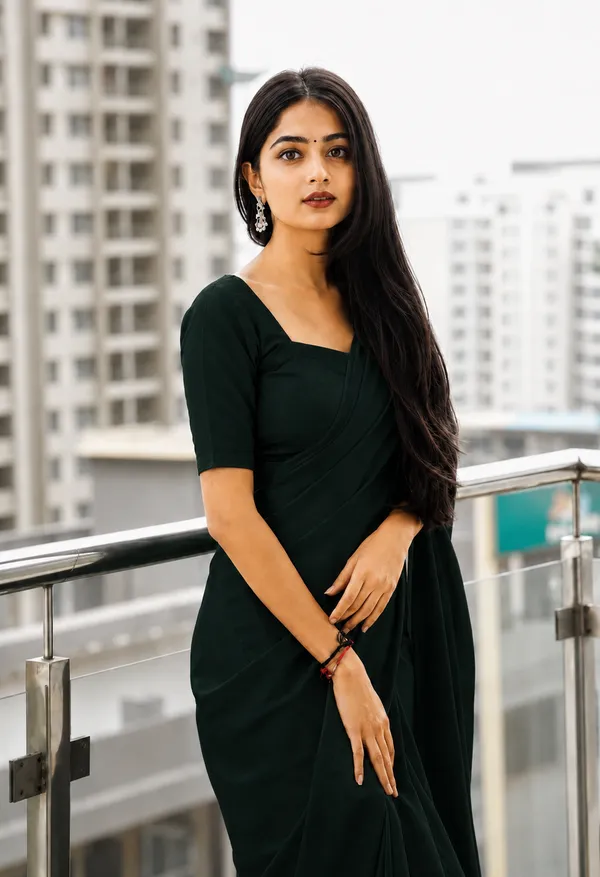 Dark_Green_Georgette_SAREE_For_WOMEN