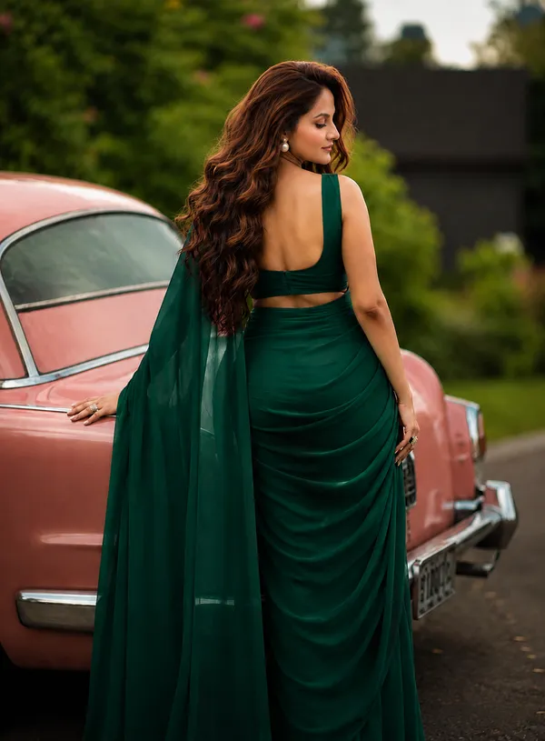 Green_Georgette_SAREE_For_WOMEN