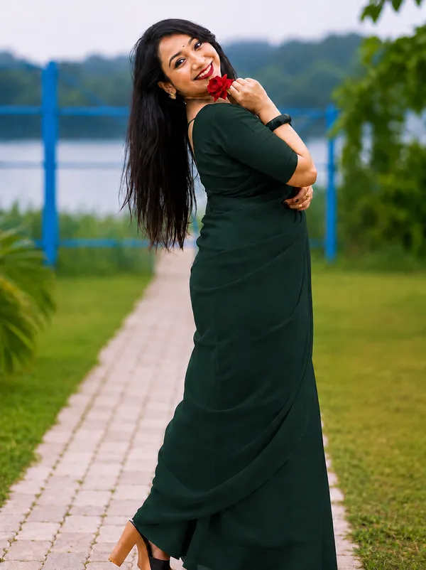 Dark_Green_Georgette_SAREE_For_WOMEN