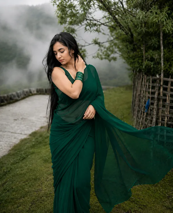 Green_Georgette_SAREE_For_WOMEN