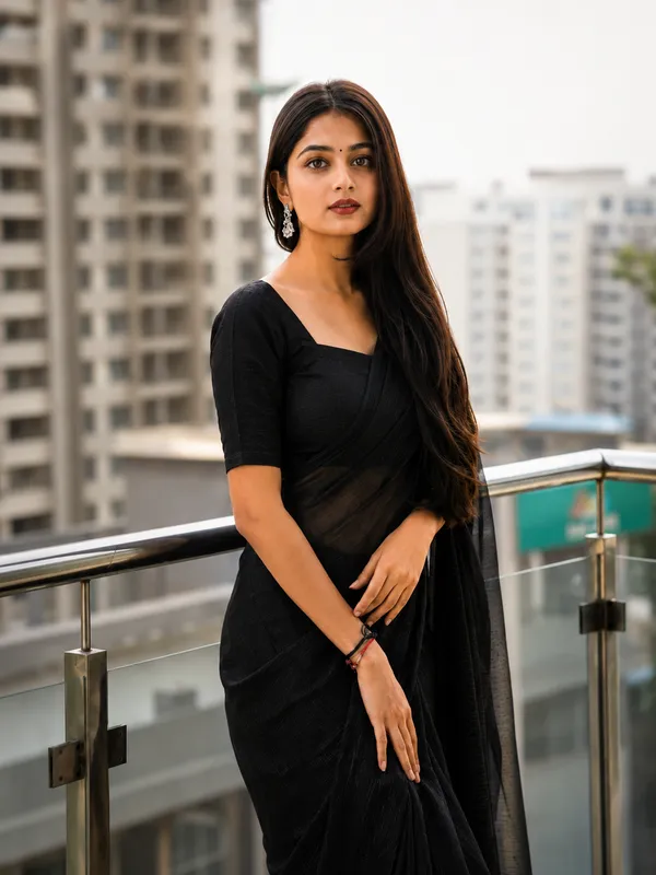 Black_Georgette_SAREE_For_WOMEN