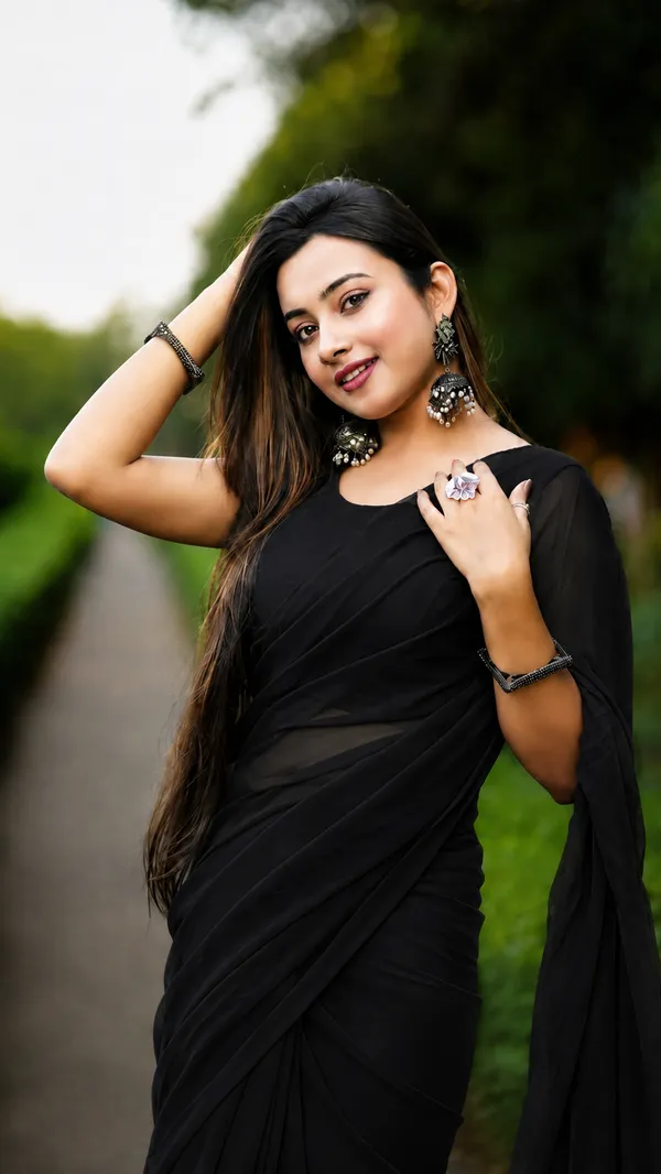 Black_Georgette_SAREE_For_WOMEN