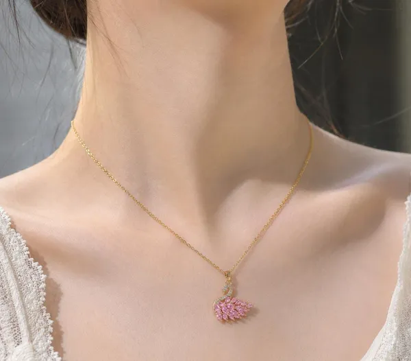 Anti_Tarnish_Trendy_Pink_Swan_Pendant_Stainless_Steel_Necklace