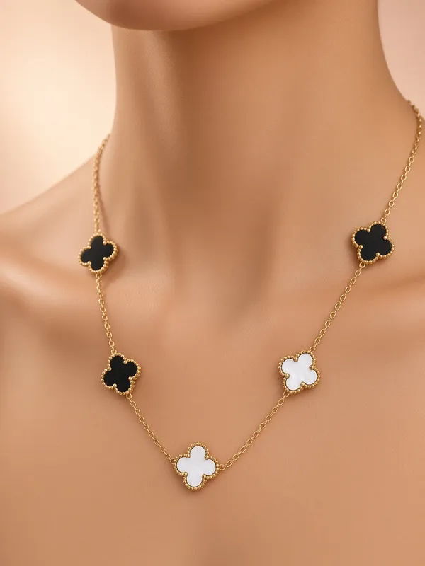 Noir_Pearl_Clover_Charm_Necklace