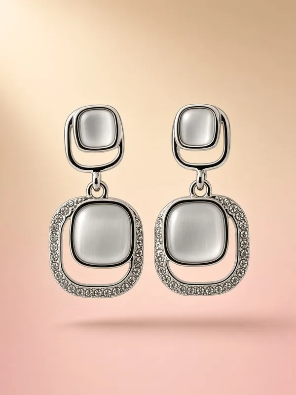 Silver_Glow_Crystal_Drop_Earrings