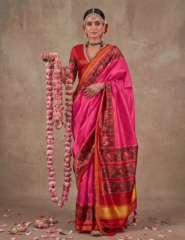 patola_saree_with_blouse