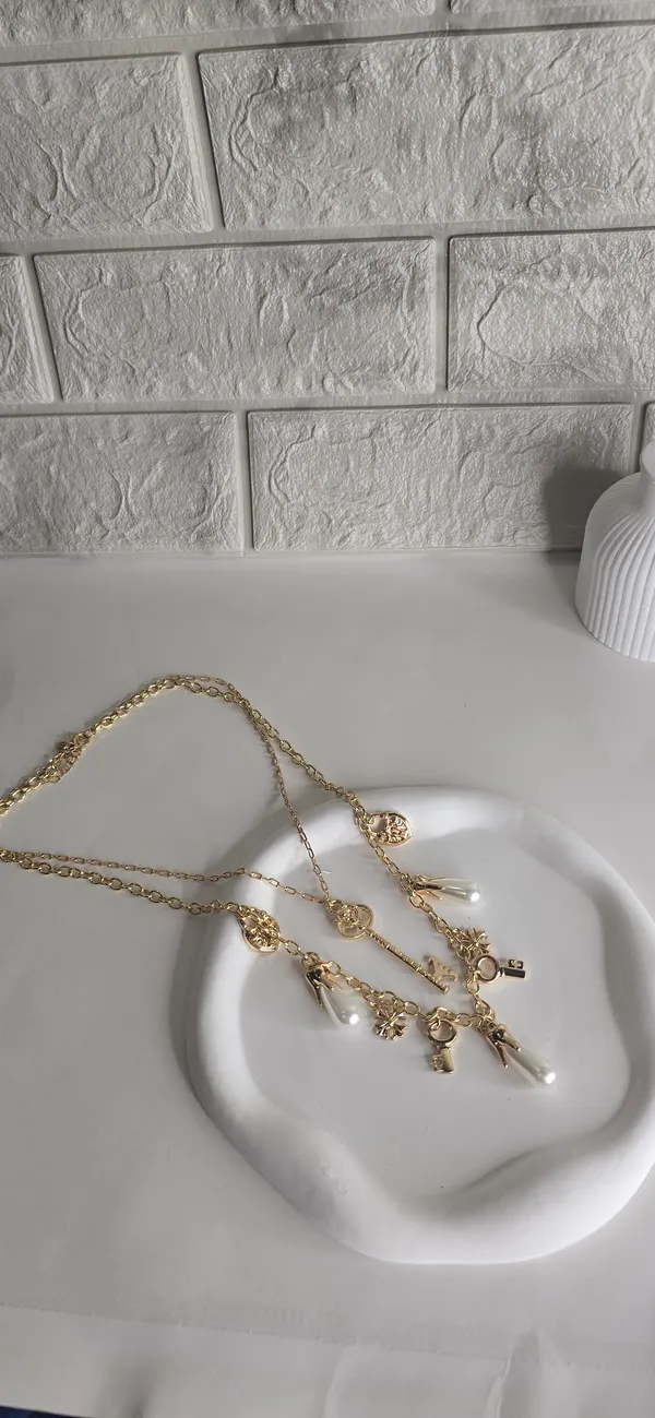 The_Saaj-pendent