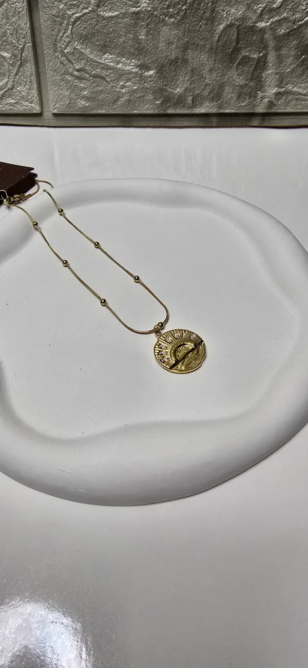 The_Saaj-pendent