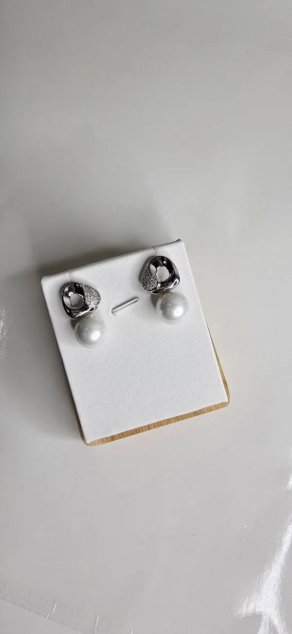 The_Saaj-earring