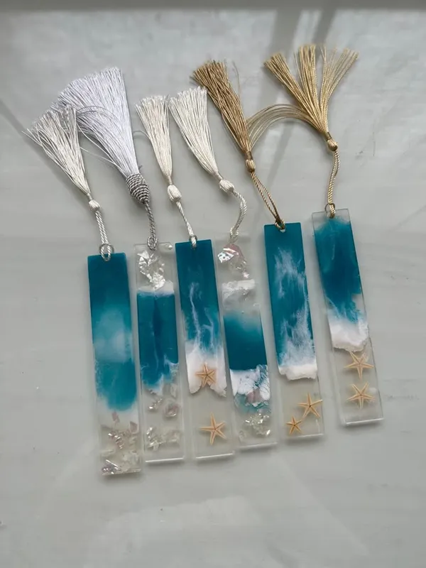 Resin_Bookmark
(Ocean_Design+_Tassel)