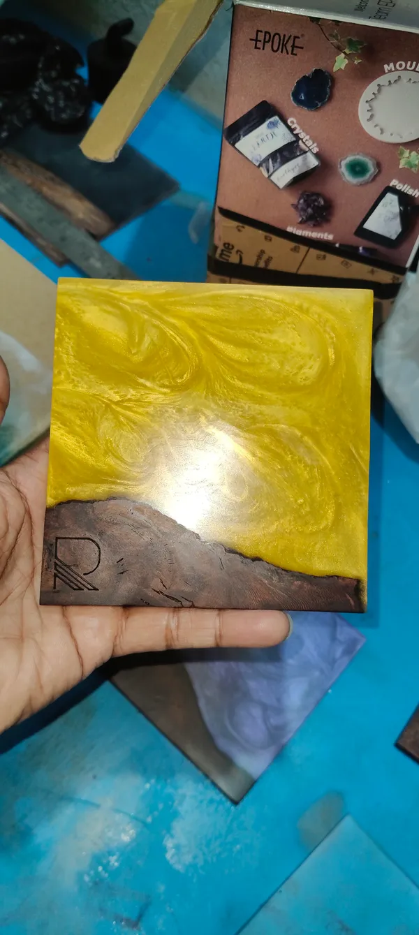 Yellow_Resin_Coasters_Set_Of_4
(Metallic_Yellow_Resin+Wood)
Finish-_Matte/Glossy