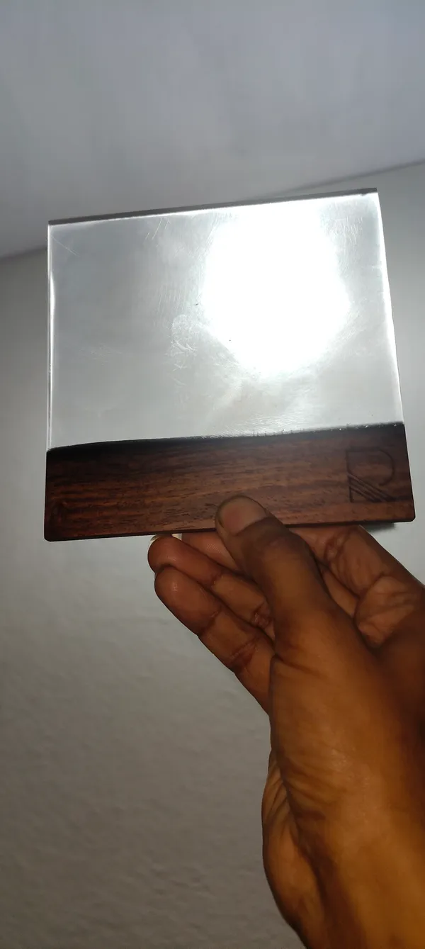 Transparent_Resin_Coasters_Set_Of_4
(Transparent_Resin+Wood)
Finish-_Matte/Glossy