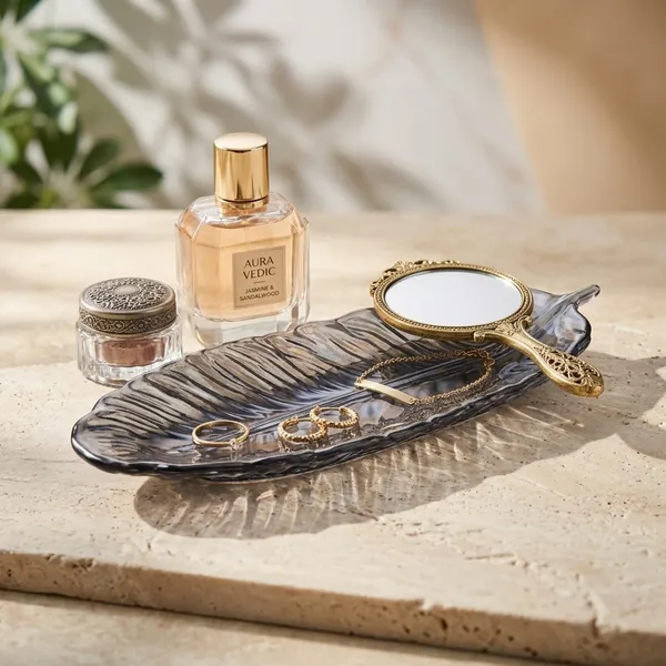 Resin_Leaf_Design_Jewellery_Tray
(Translucent_Metallic_Black_Colour)