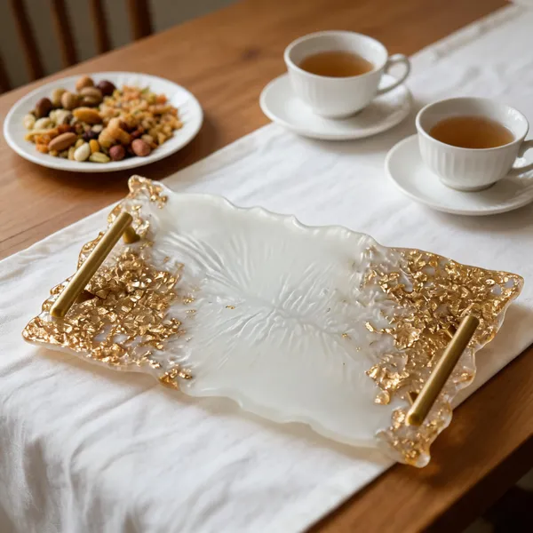 Resin_Serving_Tray
(Gold_Flake+White_Colour)