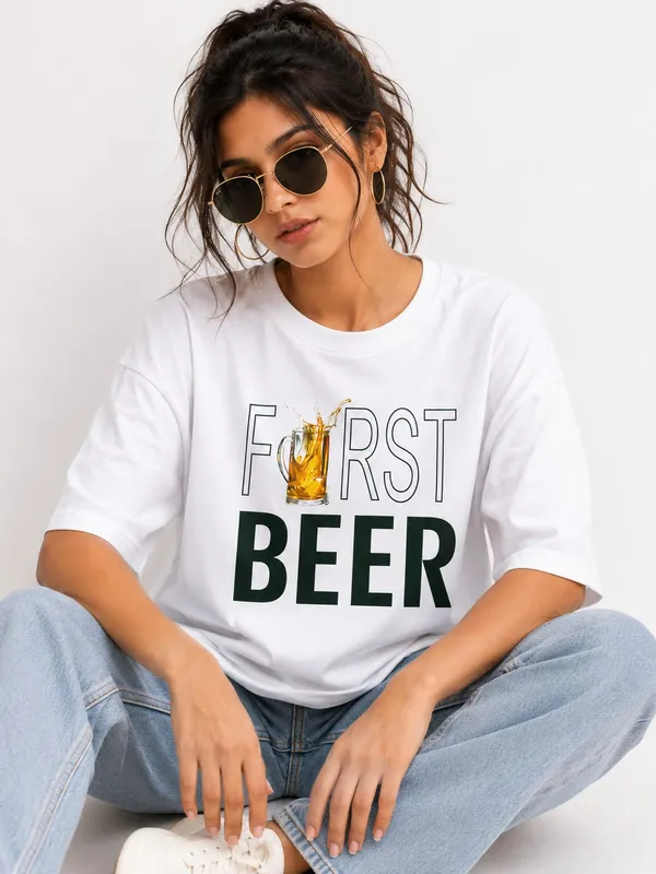 Off-White_Cotton_Oversized_Graphic_T-Shirt_For_Women