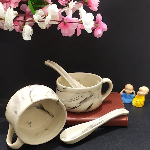 Ceramic_Soup_Bowl_With_Spoon