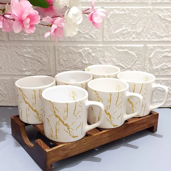 Ceramic_Cups_With_Golden_Line_Design