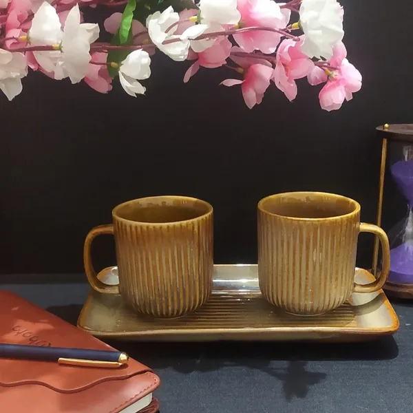 Ceramic_Mugs_With_Tray