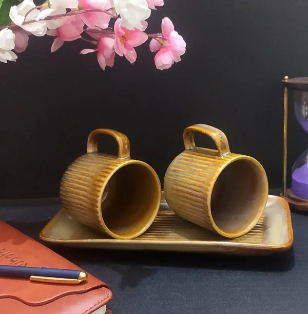 Ceramic_Mugs_With_Tray