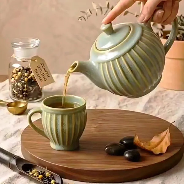 Ceramic_Kettle_Set_With_Cups