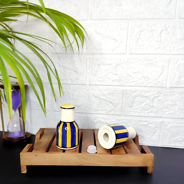 Ceramic_Salt_And_Pepper_Dispenser_Set