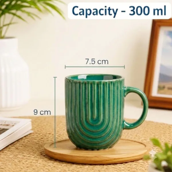 Ceramic_Mug_With_Line_Design