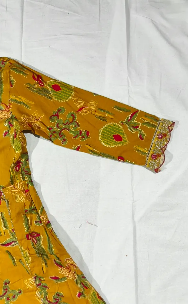 Mustard_Printed_Embroidered_Kurta_Set_With_Dupatta_For_Women
