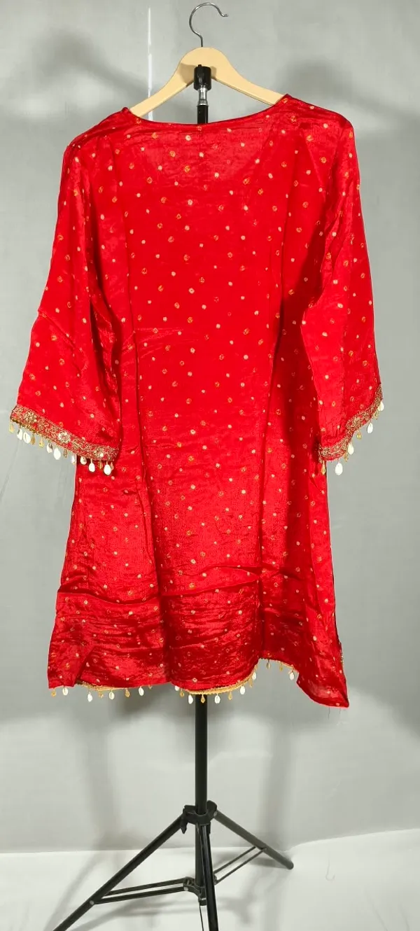 Red_Embroidered_Straight_Kurta_For_Women