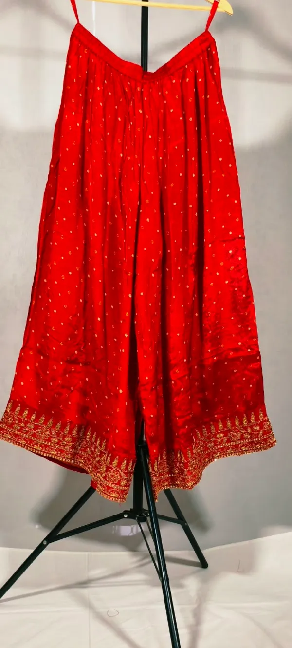 Red_Embroidered_Straight_Kurta_For_Women