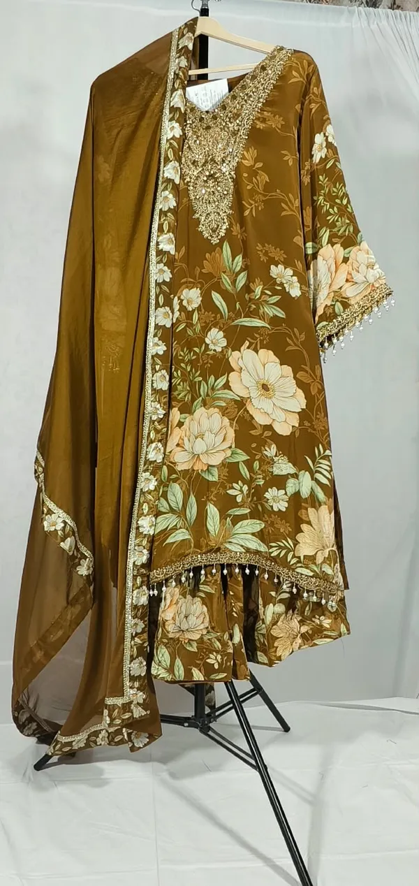 Brown_Velvet_Floral_Kurta_Set_for_Women