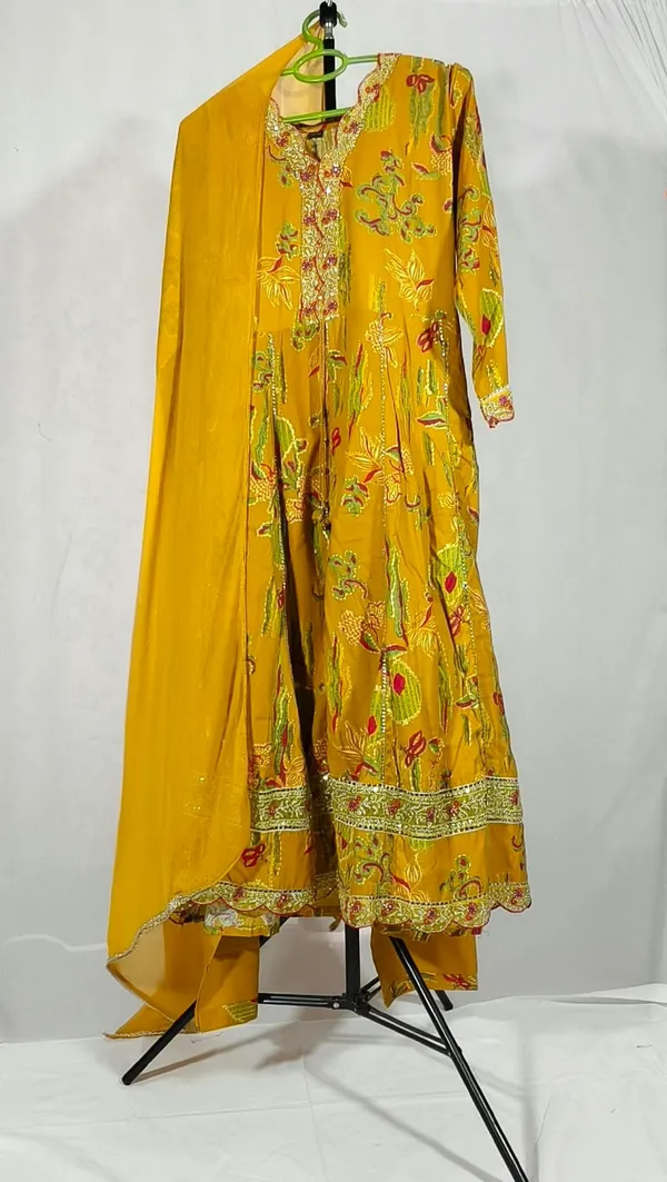 Mustard_Printed_Embroidered_Kurta_Set_With_Dupatta_For_Women