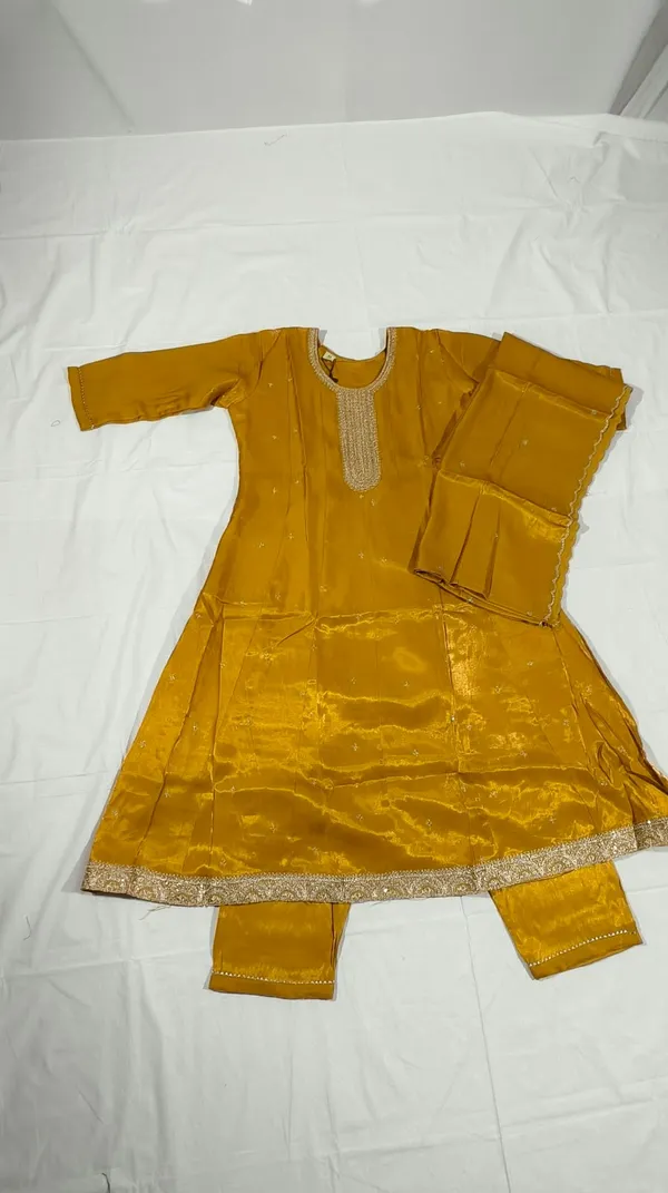 Yellow_Shiny_Fabric_Flared_Kurta_Set_for_Girls