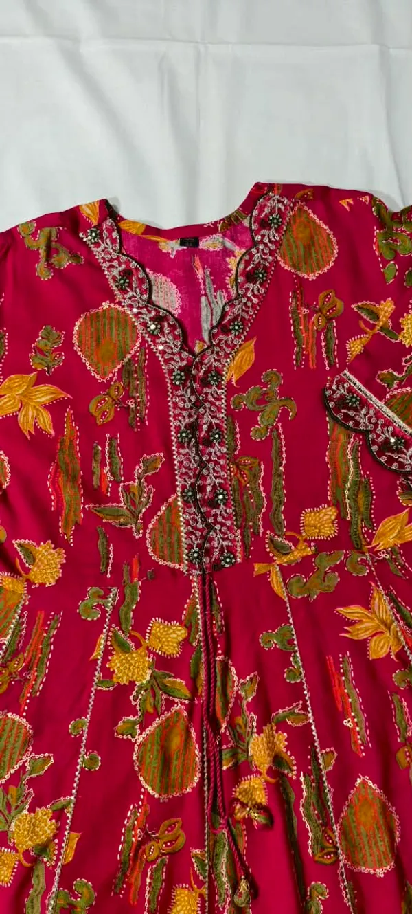 Red_Printed_Kurta_Set_For_Women