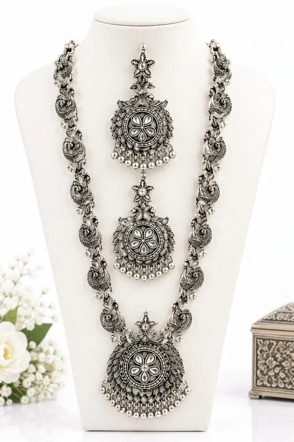 Silver-Tone_Oxidized_Traditional_Necklace_Set_for_Women