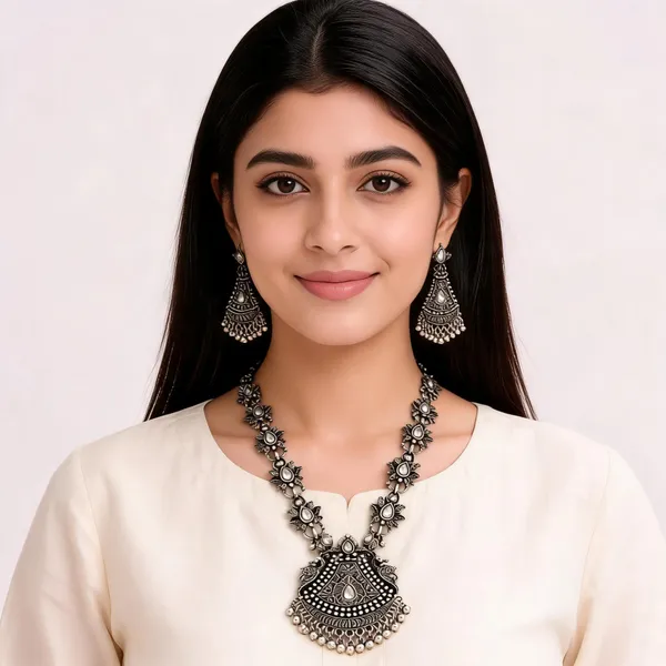 Oxidized_Silver_Oxidised_Necklace_And_Earring_Set_For_Women