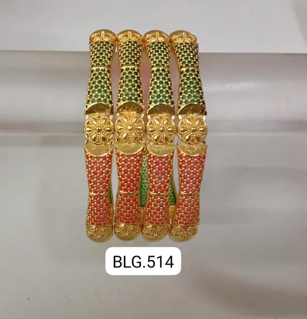 Set_of_4_bangles