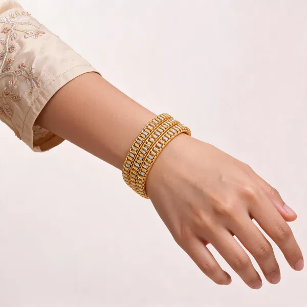 Gold_White_Metal_Bangles_For_Women_(Pack_of_4_)