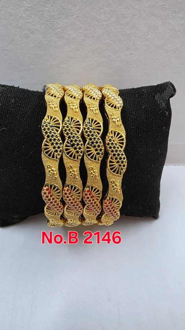 Set_of_4_bangles