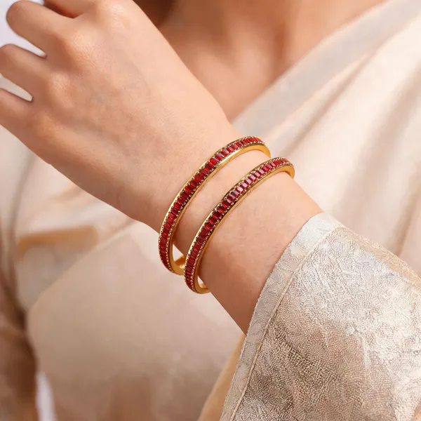 Goldan_&_Red_ad_stone_Brass_Metal_Bangles_For_Women_&_girl_(Pack_of_2_)