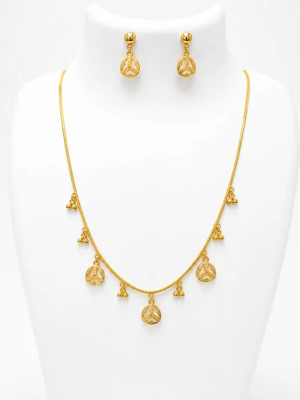 Golden_Necklace