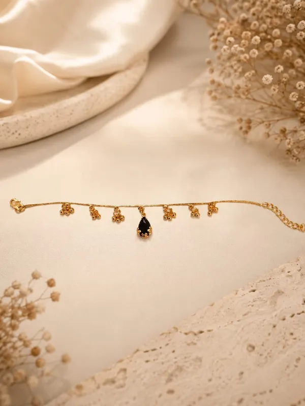 Golden_Bracelet