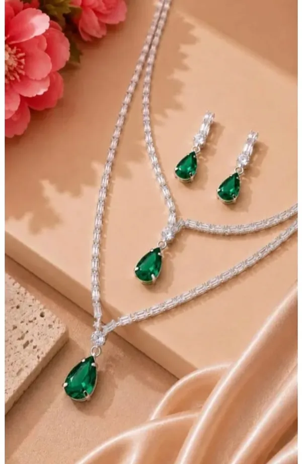 Silver-Tone_Green_Teardrop_Necklace_Set_for_Women